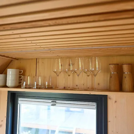 Tiny House Pioneer 2 - Tiny Spot