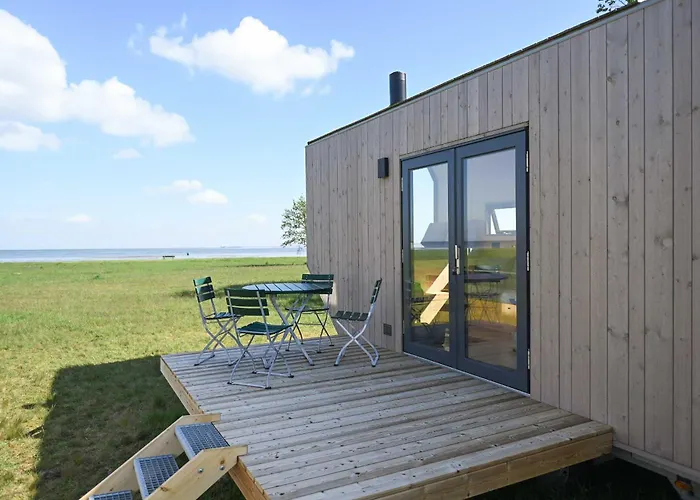 Tiny House Pioneer 2 - Tiny Spot * Schillig